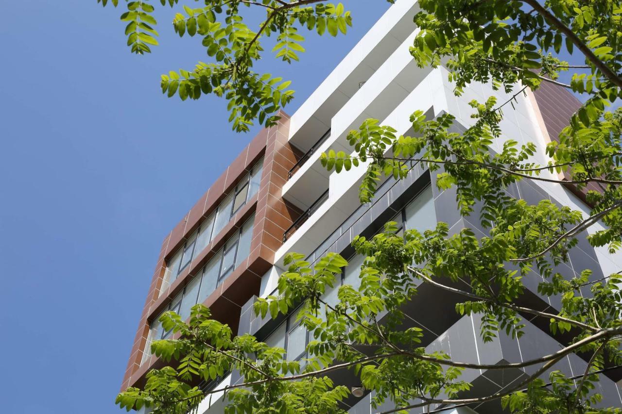 Otakhebi Sarpi Exterior foto